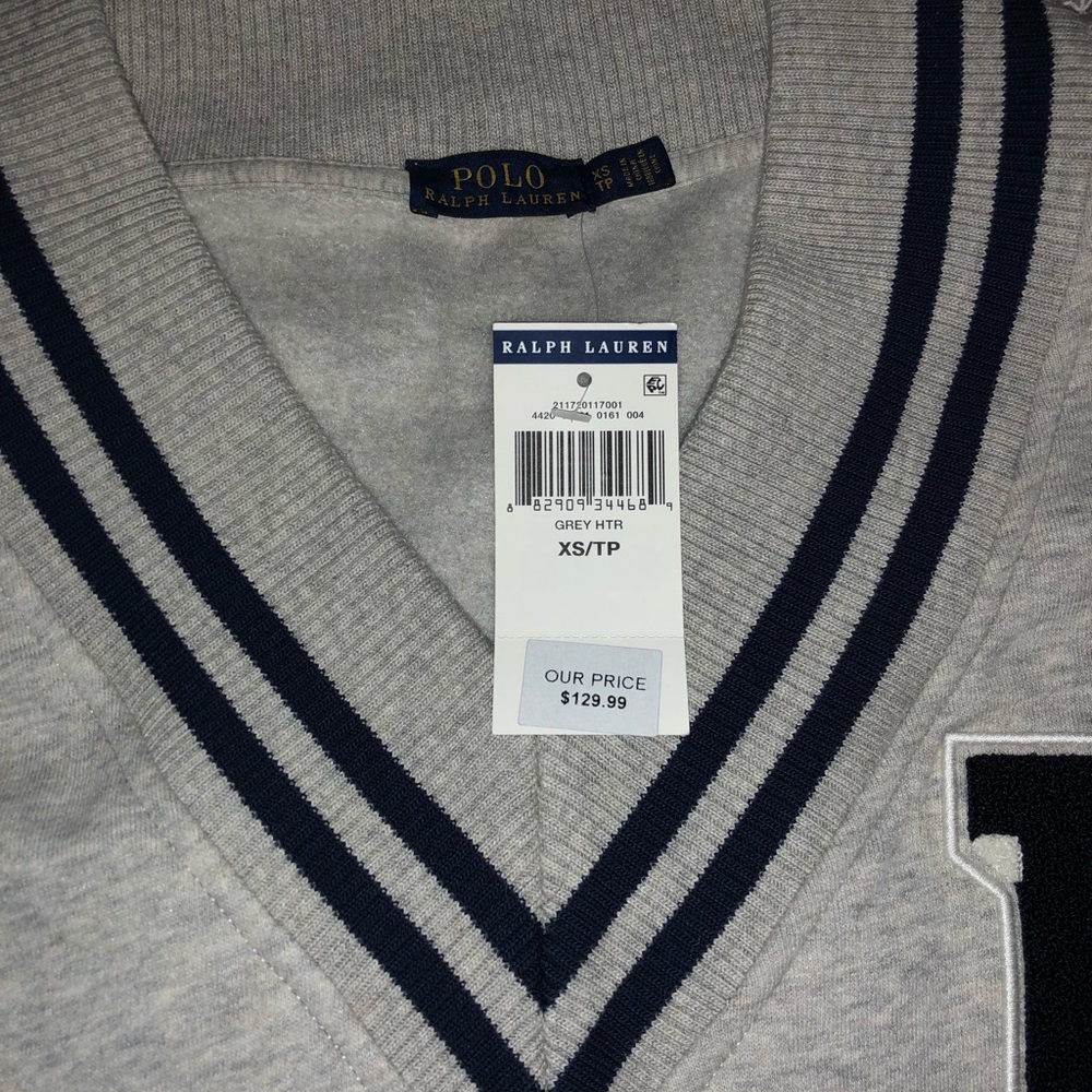 Ralph Lauren Size XS- oversize sweater dress - Picture 3 of 4